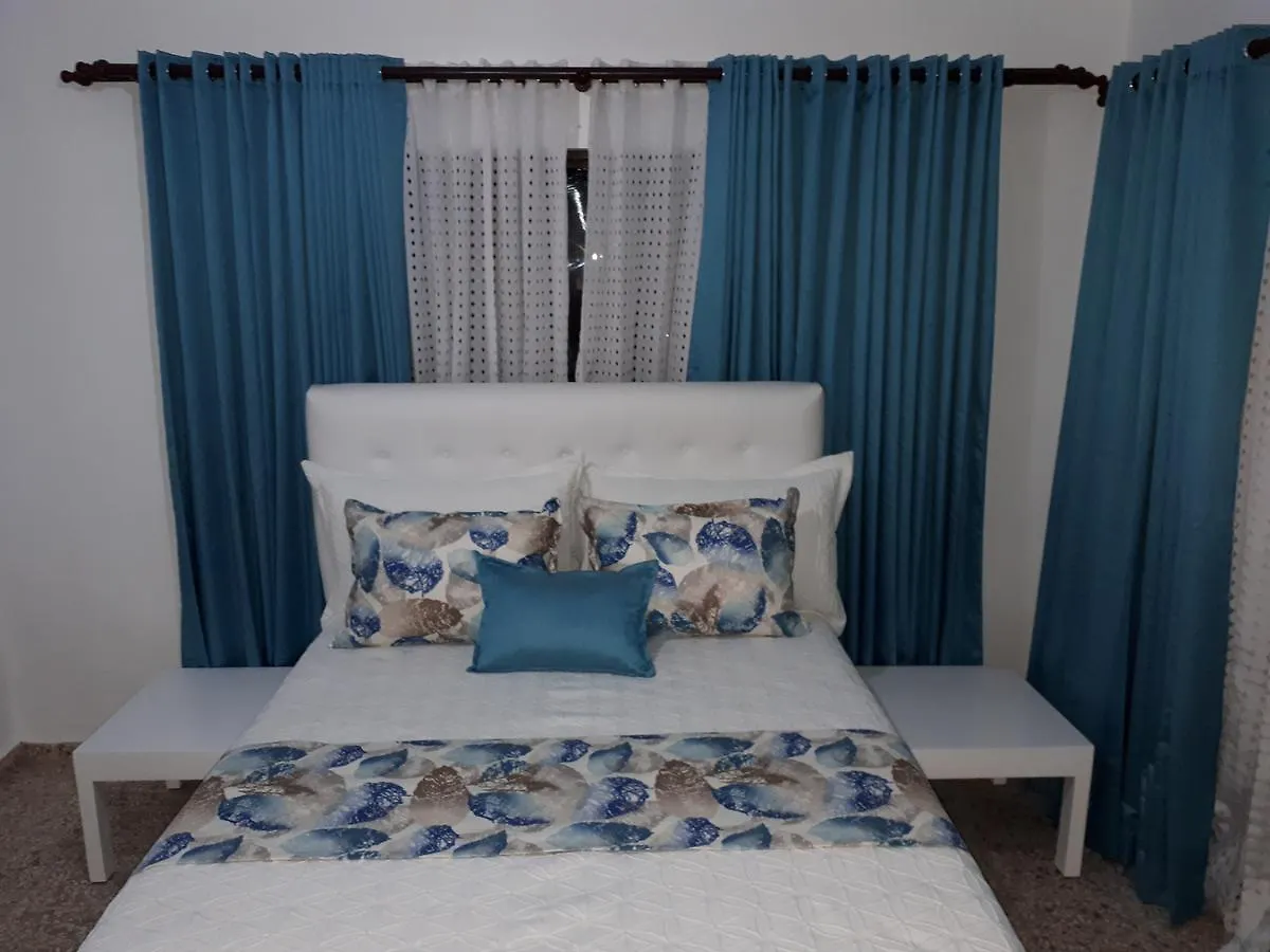 B&M Setup Hotels Los Mameyes  3*, Los Mameyes (Santo Domingo)