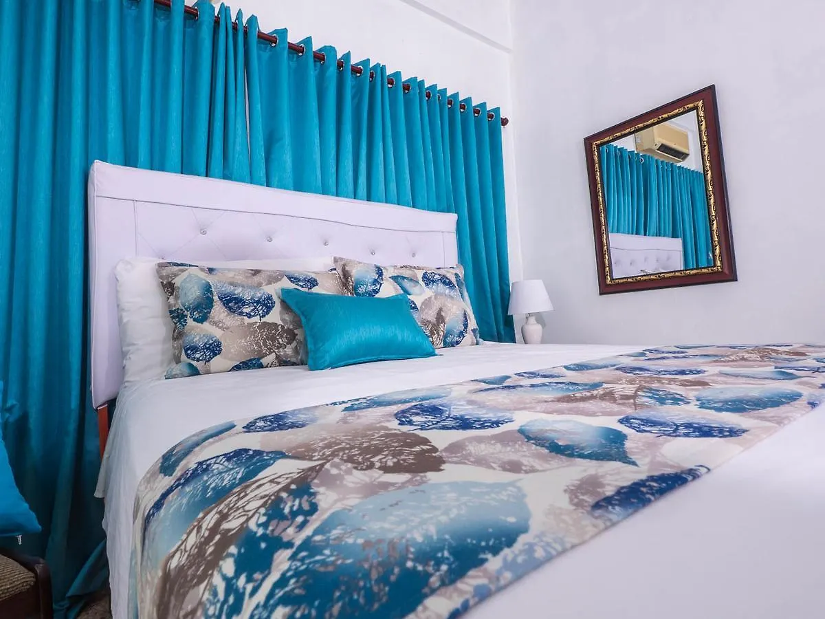 ***  B&M Setup Hotels Santo Domingo Dominican Republic
